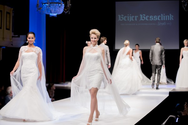 Bubbles & Brides | Groenlo 2015 - Jubileumshow - 60 jaar Beijer Besselink