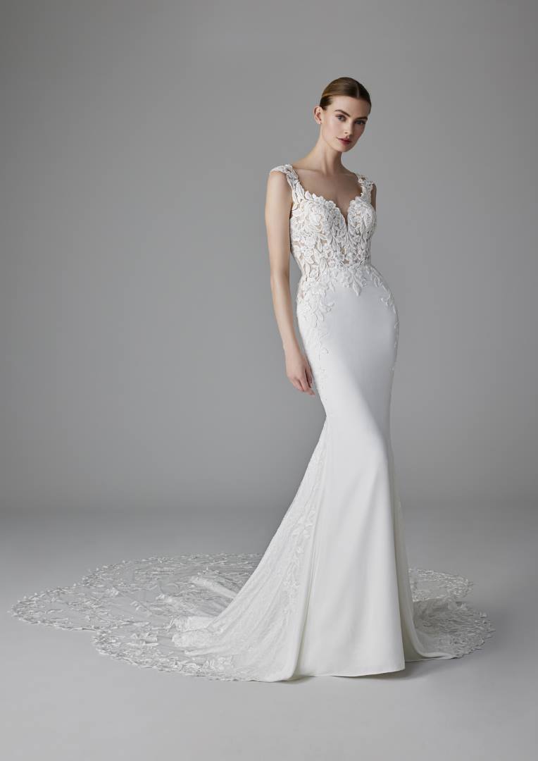 Pronovias Dion