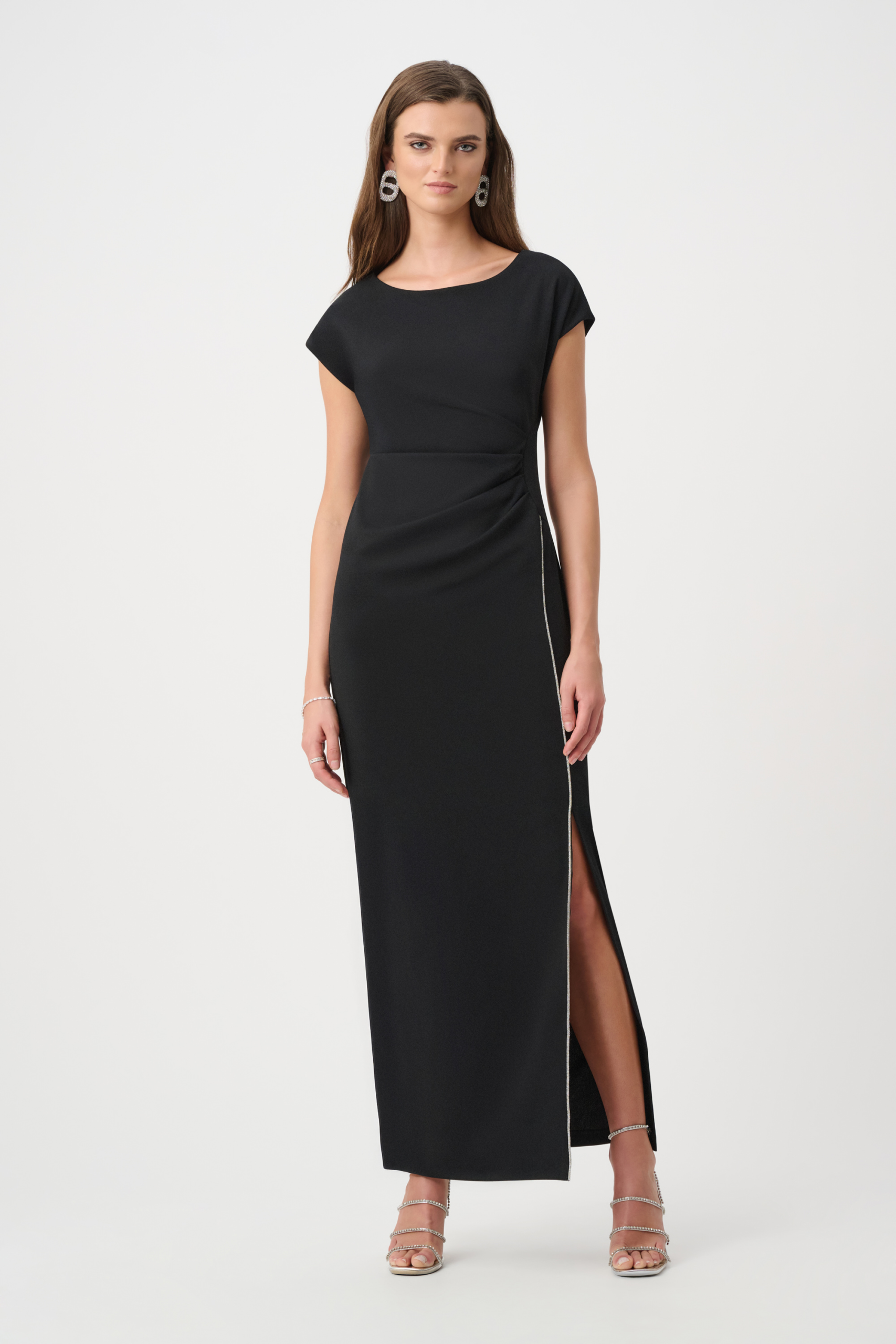 Joseph-Ribkoff-261713-Zwart-Crepe-Avondjurk-Gelegenheidskleding