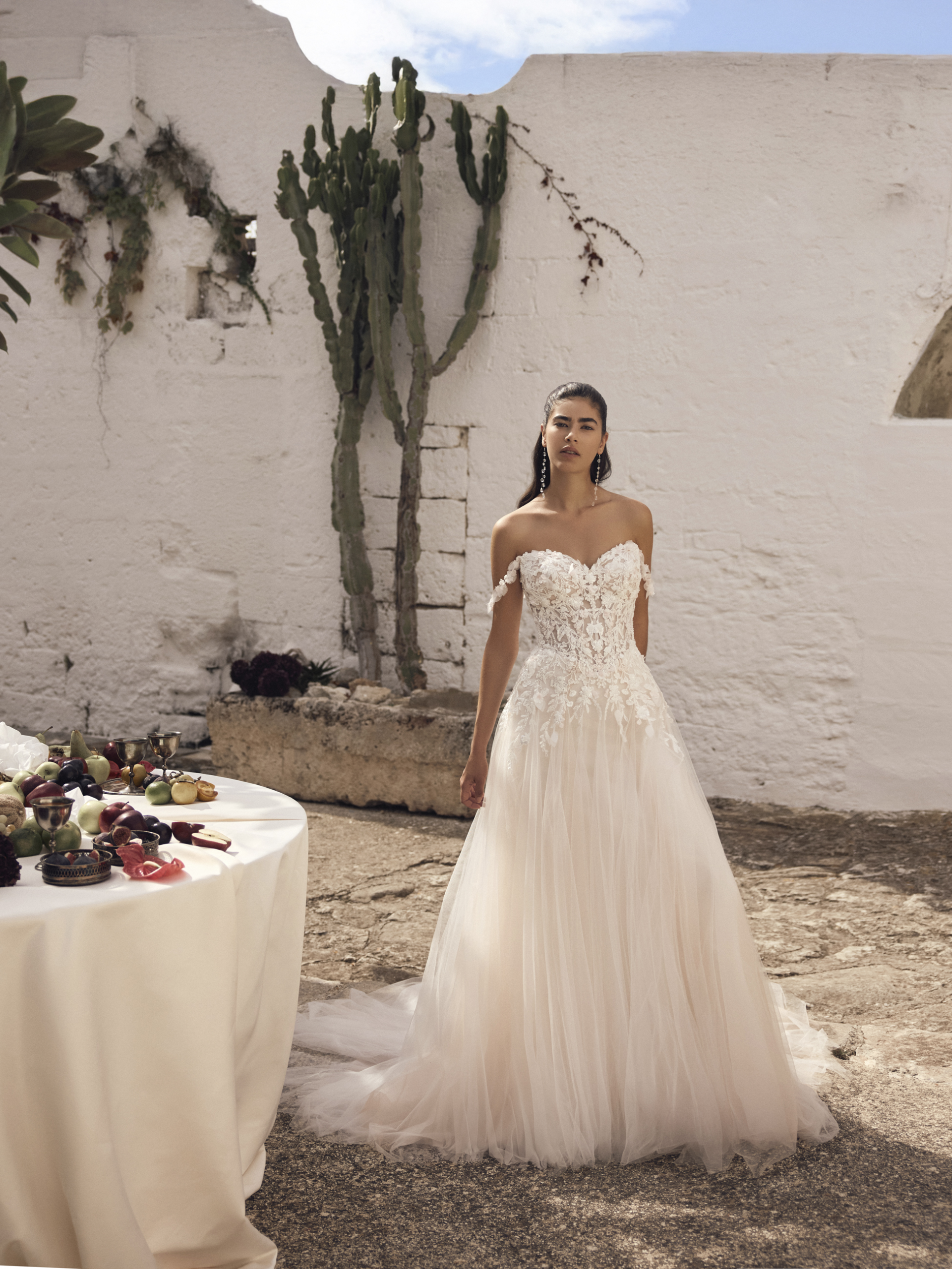Modeca-Marlette-Romantisch-Bruid-Beijer-Besselink-Beltrum-Bridal Modeca-Marlette-Romantisch-Bruid-Beijer-Besselink-Beltrum-Bridal