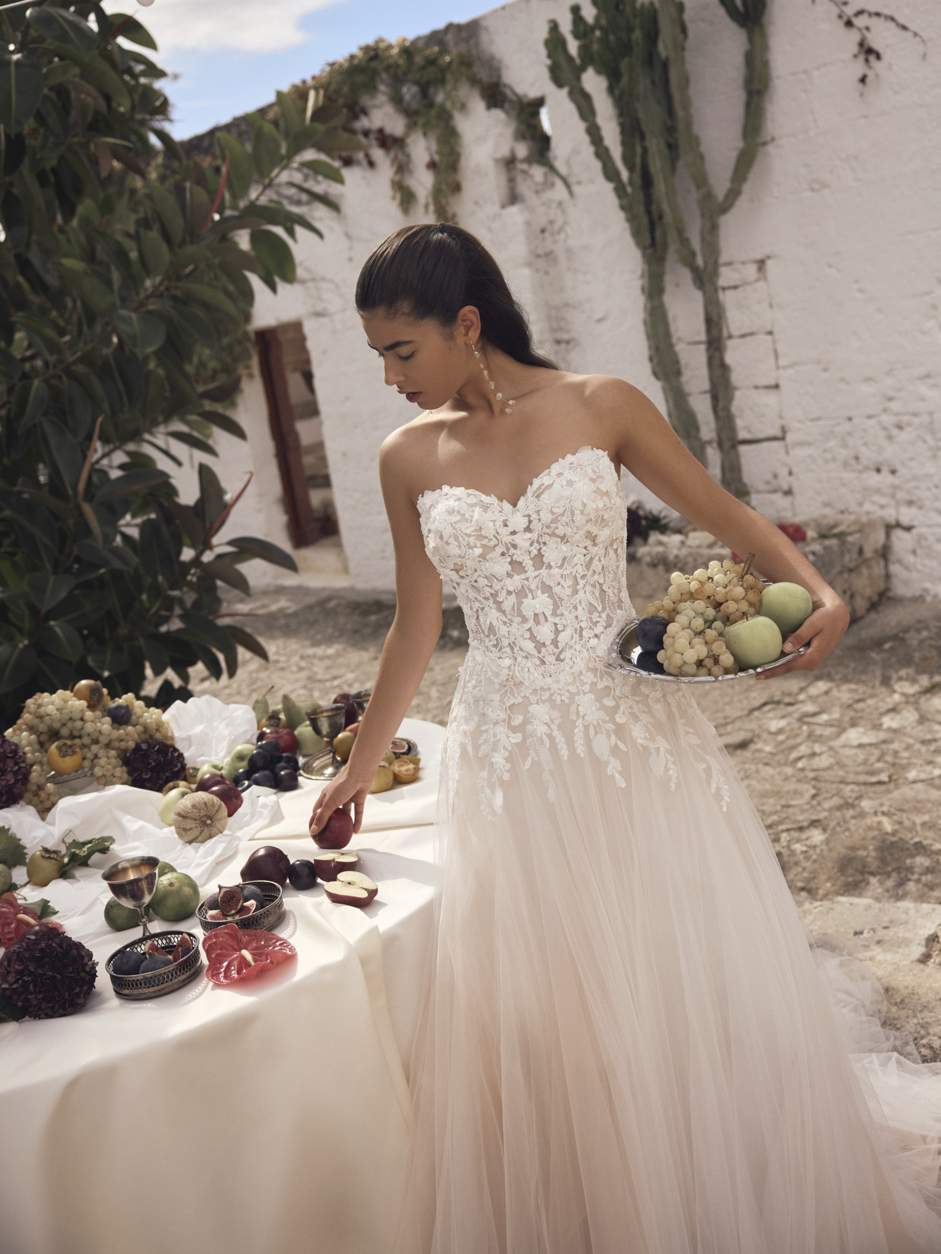 Modeca-Marlette-Romantisch-Bruid-Beijer-Besselink-Beltrum-Bridal Modeca-Marlette-Romantisch-Bruid-Beijer-Besselink-Beltrum-Bridal