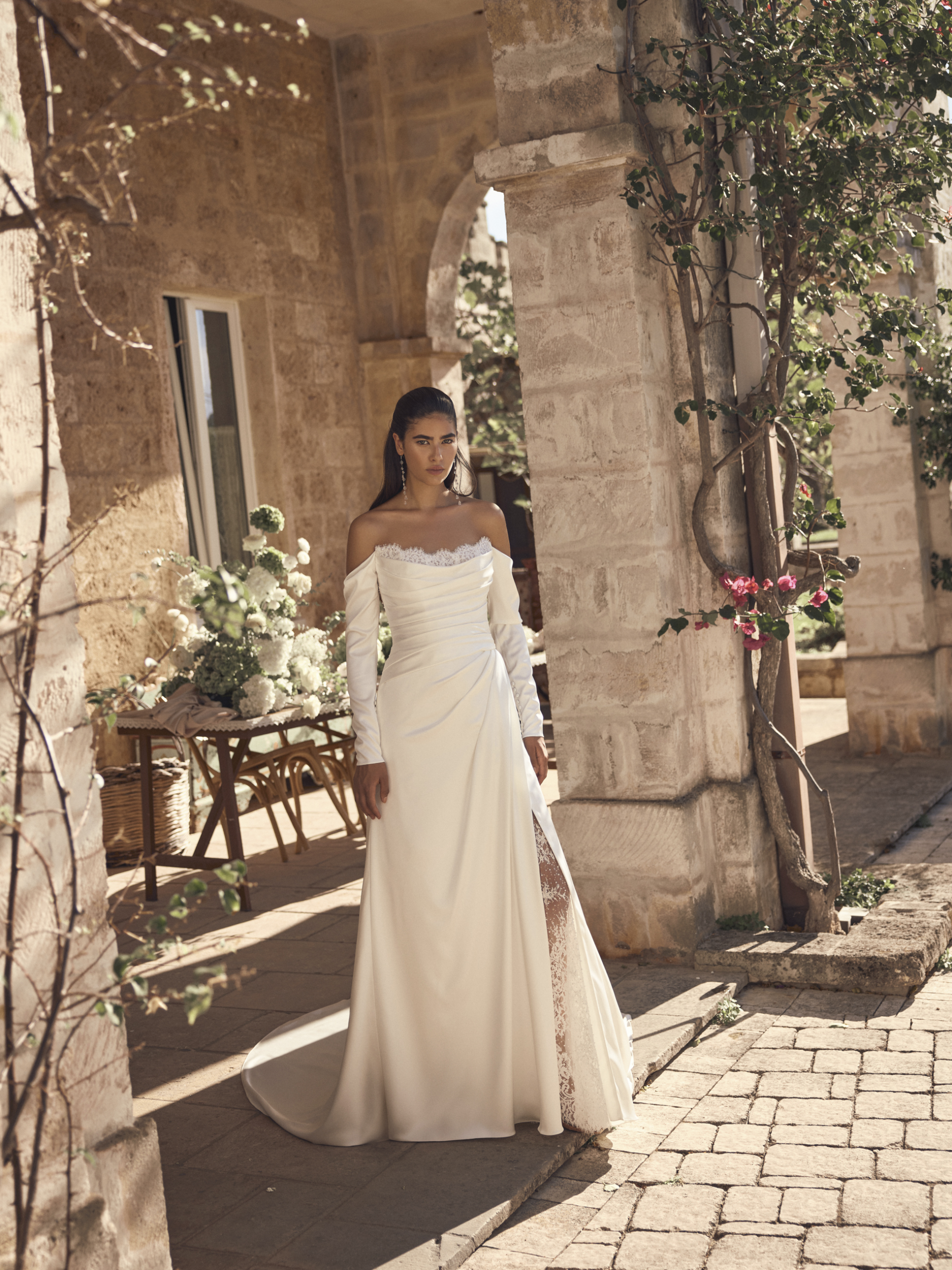 Modeca-Bridal-Mylena-Satijn-Trouwjurk-Bruid-Beijer-Besselink Modeca-Bridal-Mylena-Satijn-Trouwjurk-Bruid-Beijer-Besselink
