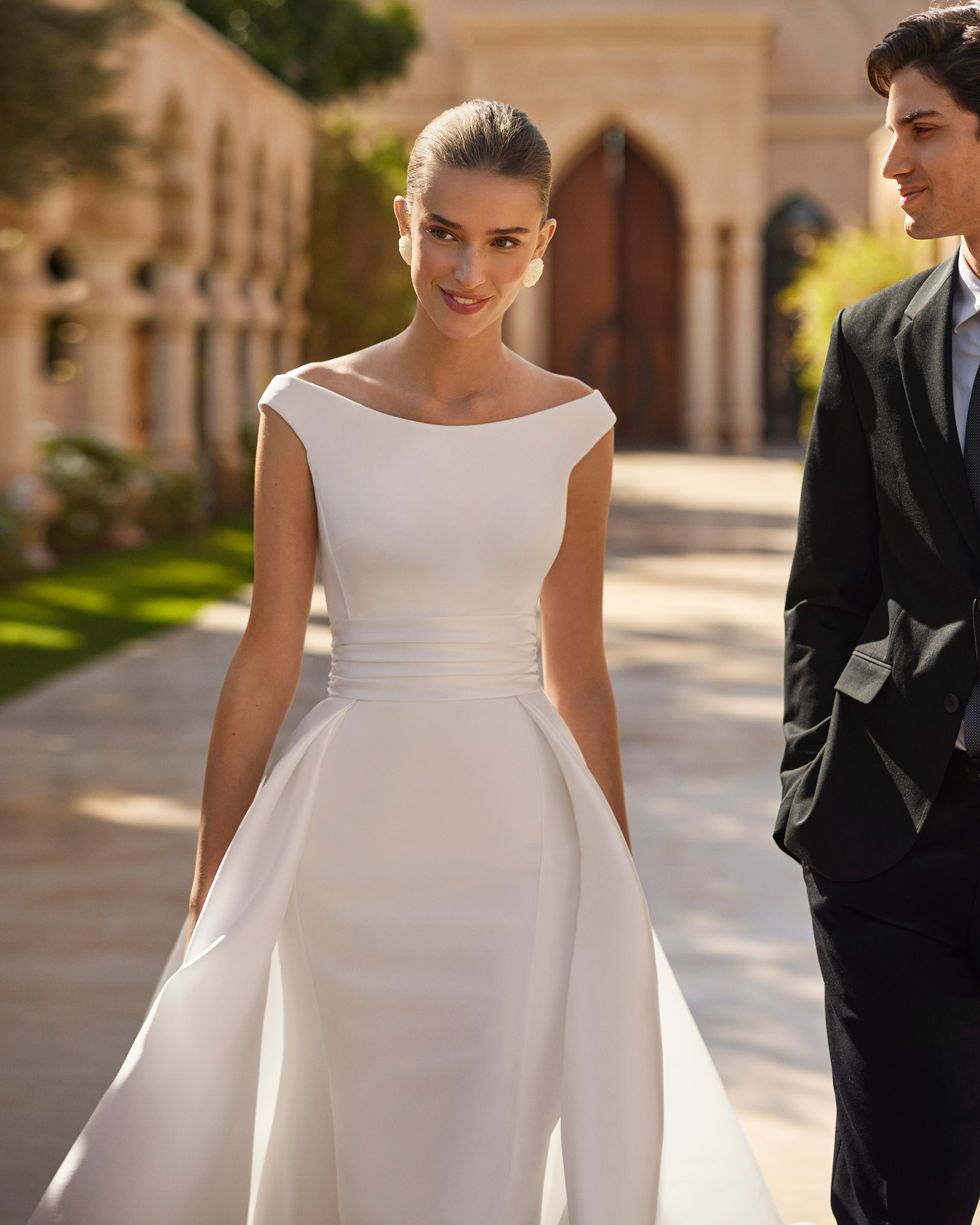 Rosa-Clara-Odrin-Trouwjurk-Beijer-Besselink-Bridal-Beltrum