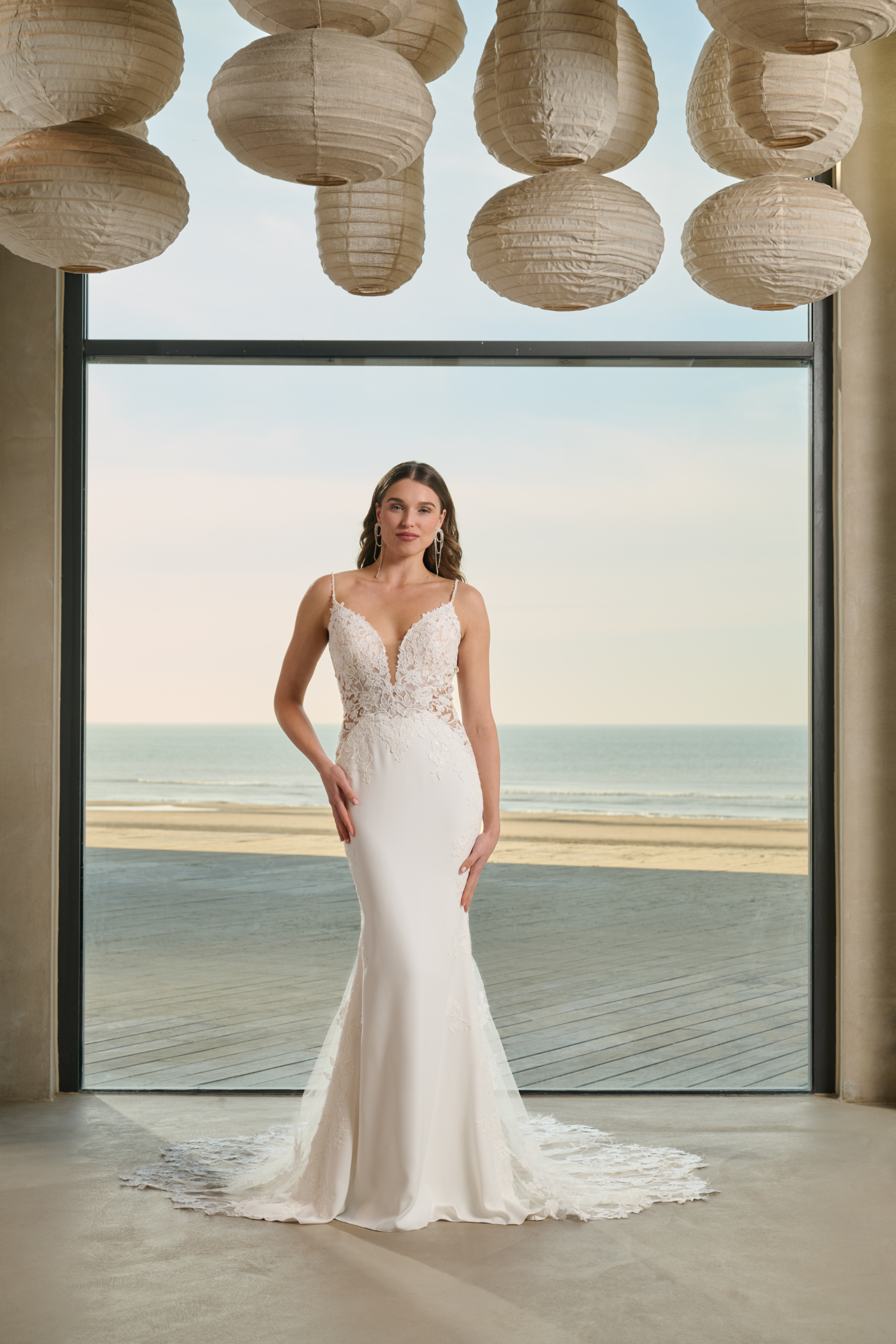 Azuree-Fawn-Trouwjurk-Crepe-Beijer-Besselink-Bridal-Beltrum