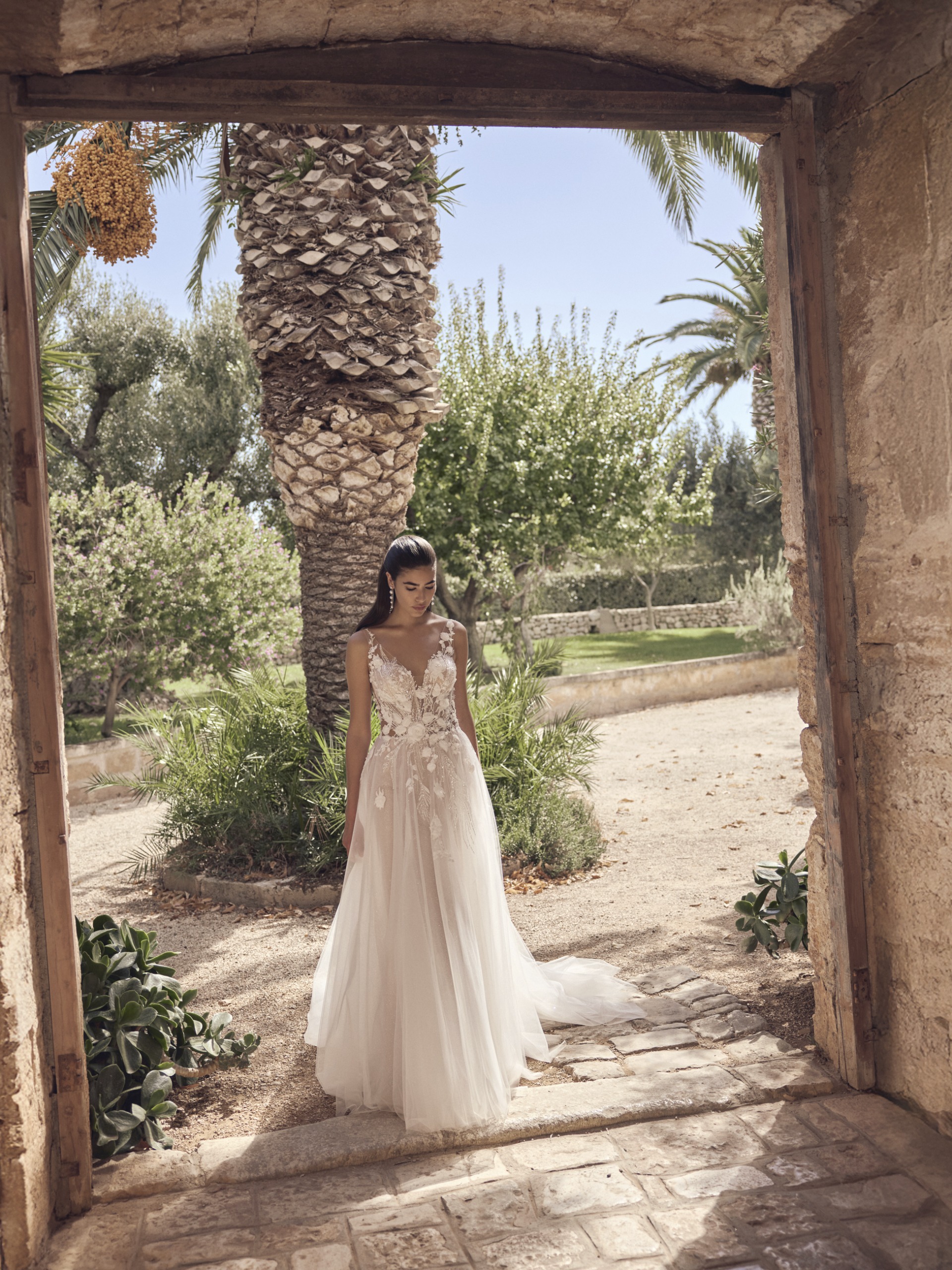 Modeca-Mae-Bruidsjurk-Beijer-Besselink-Bridal-Beltrum Modeca-Mae-Bruidsjurk-Beijer-Besselink-Bridal-Beltrum