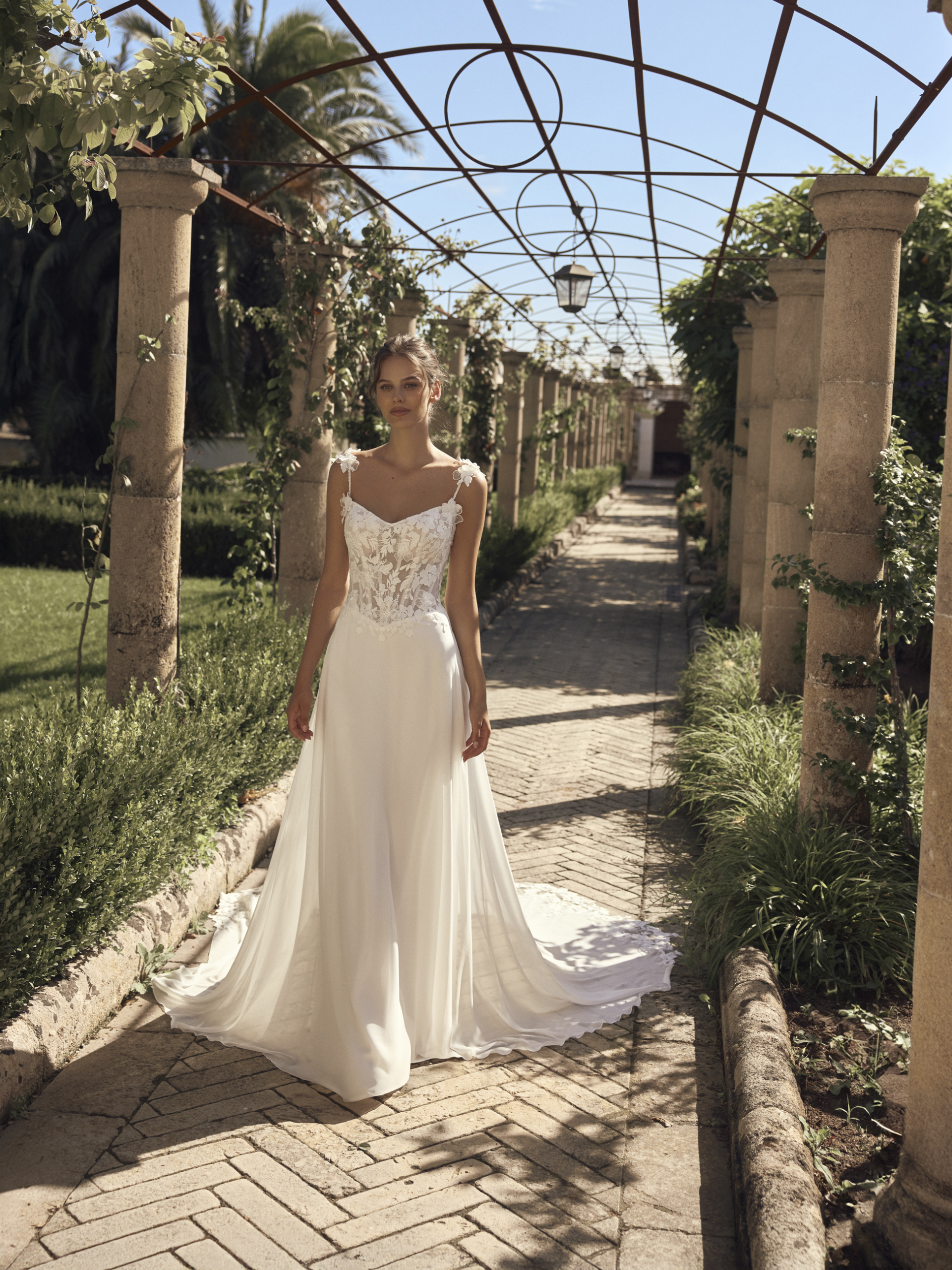 Modeca-Malena-Trouwjurk-Chiffon-Beijer-Besselink-Bridal