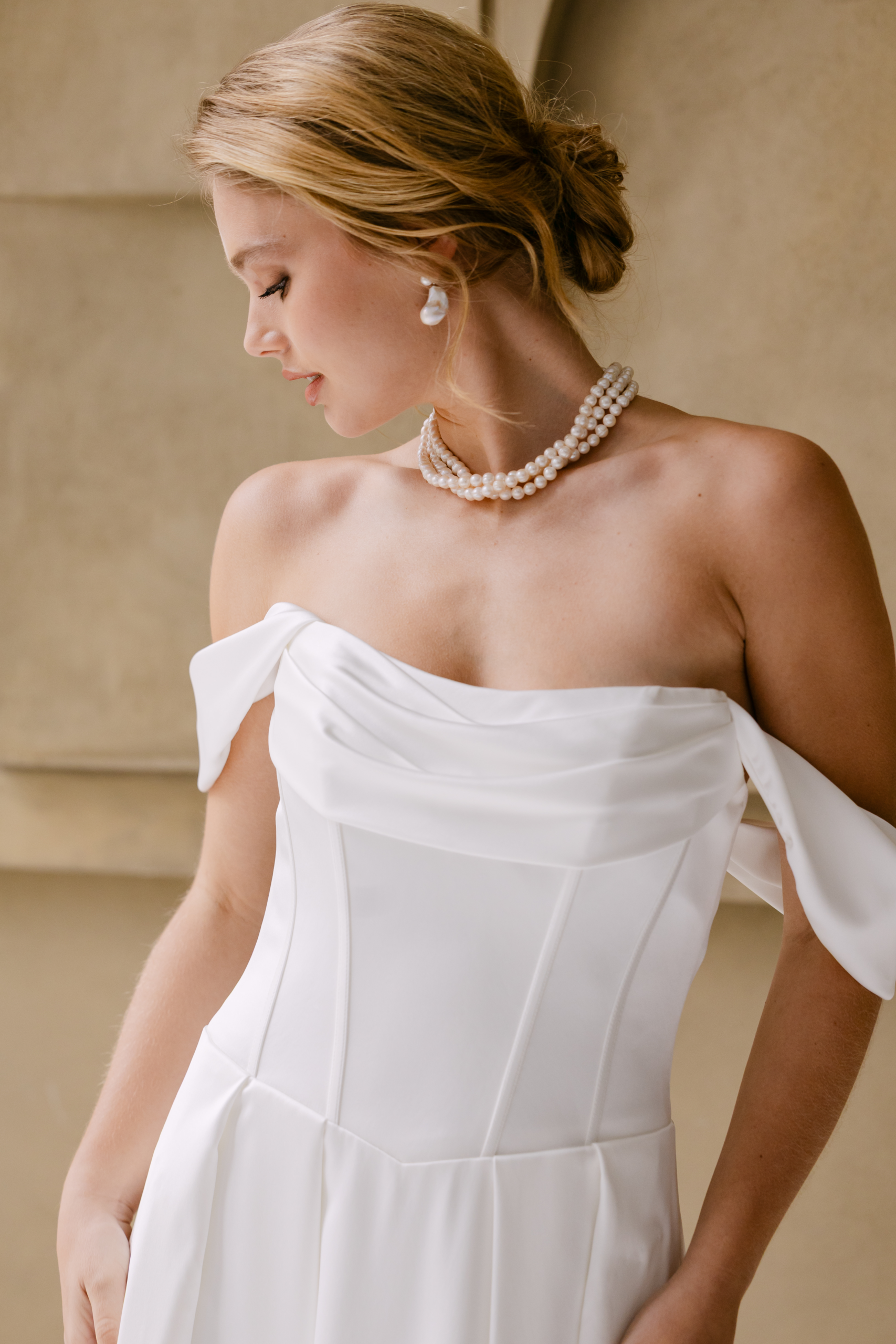 Marylise-Leona-Satijn-Trouwjurk-Beijer-Besselink-Bridal-Beltrum Marylise-Leona-Satijn-Trouwjurk-Beijer-Besselink-Bridal-Beltrum